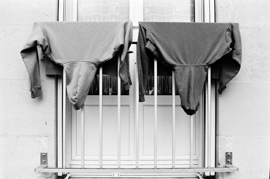 The Unsung Magic of Mundane Moments: Mastering How to Enjoy Everyday Simplicity